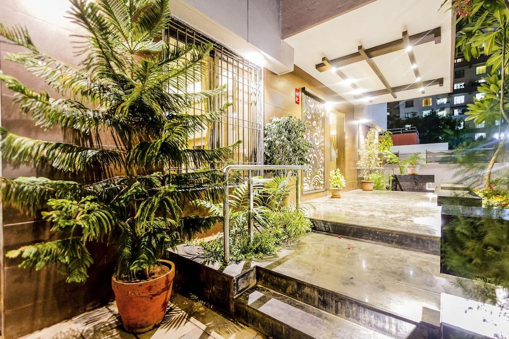 Treebo Sumati Baner Hotel 3*