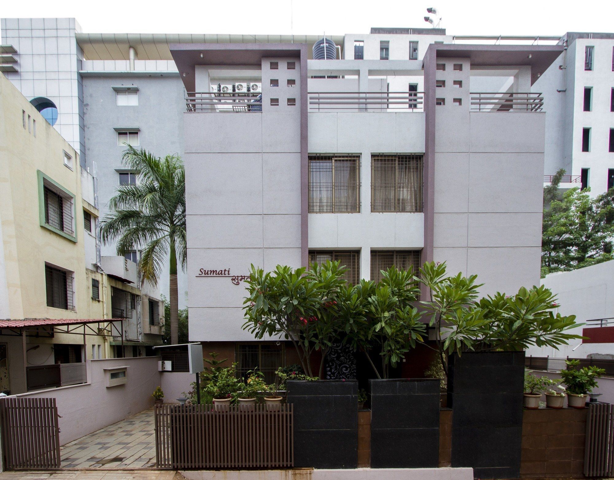 Treebo Sumati Baner Hotel Pune